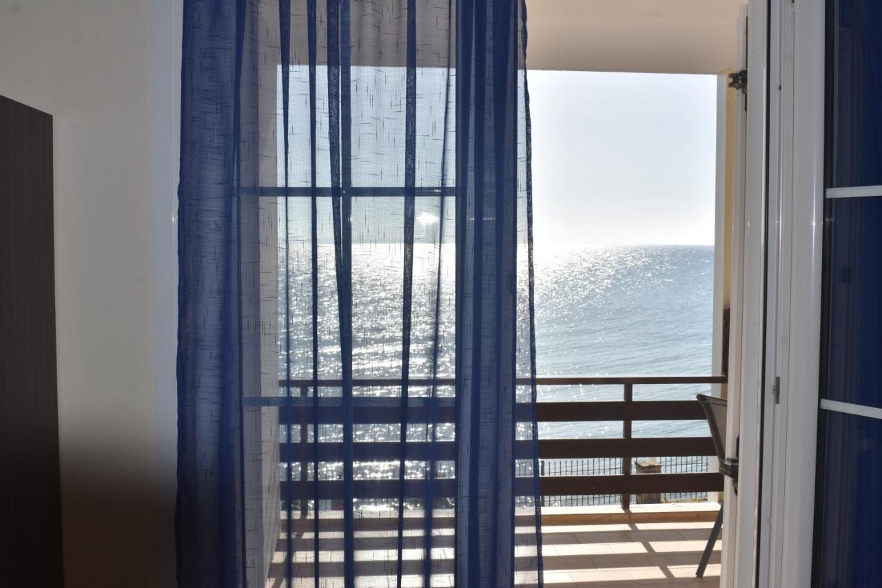 Paradiso Del Mare On The Beach By "Elite" Plános Extérieur photo